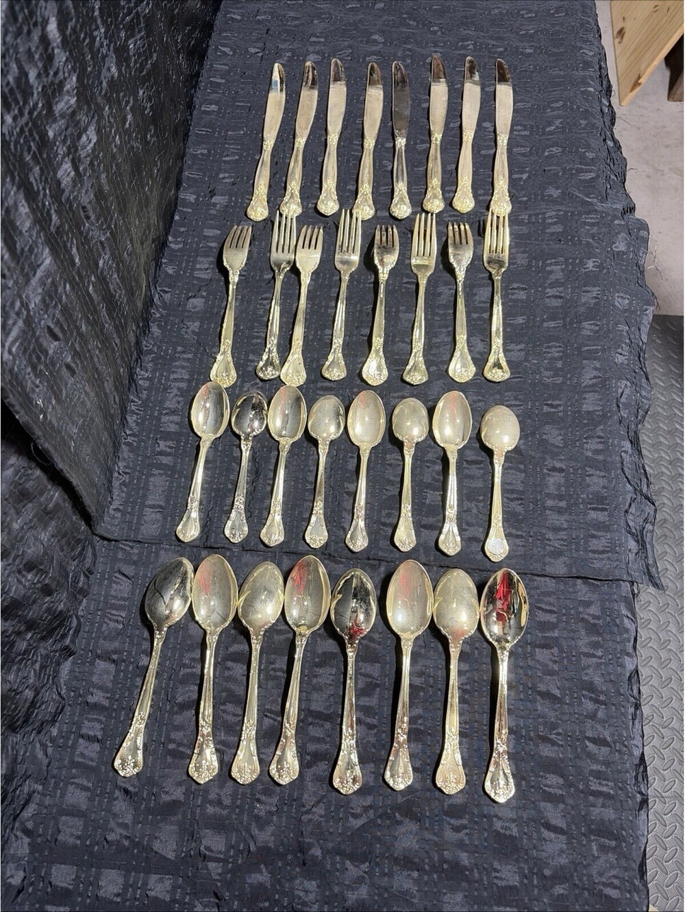 8 Service GODINGER Gold Electroplate FORK, SOUP & DESSERT SPOON AND KNIFE SET